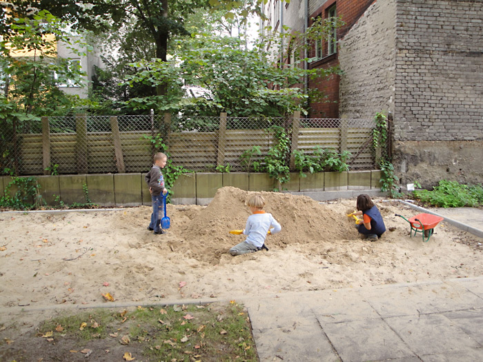 Bild pause2.jpg
Foto: Erste Aktivschule Charlottenburg (Berlin)